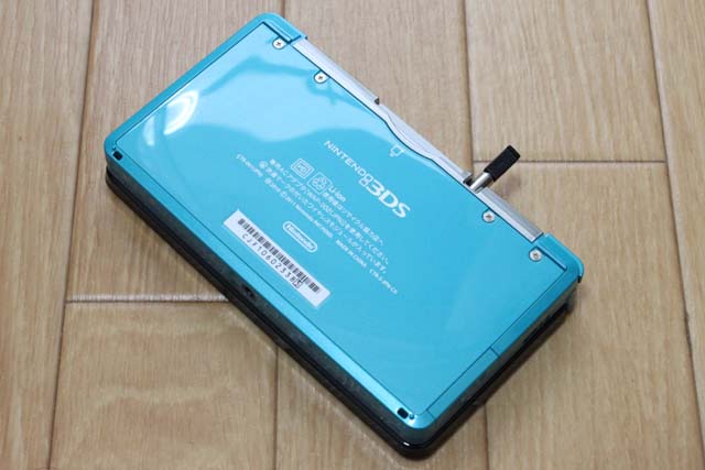 伸ばすと長いが 取り出しにくいニンテンドー 3ds タッチペン Nire Com