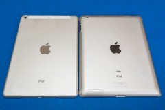 iPad Air: iPad (2012年モデル): 裏面