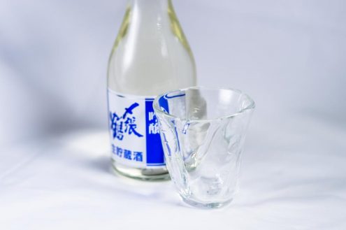 仁礼卒業式: 〆張酒 (しめはりさけ)