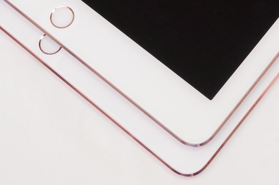 慣れたら 9.7 では物足りない、iPad Pro 10.5 + Smart Keyboard