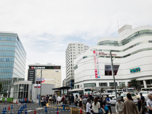 トリエ京王調布 B館: ビックカメラ