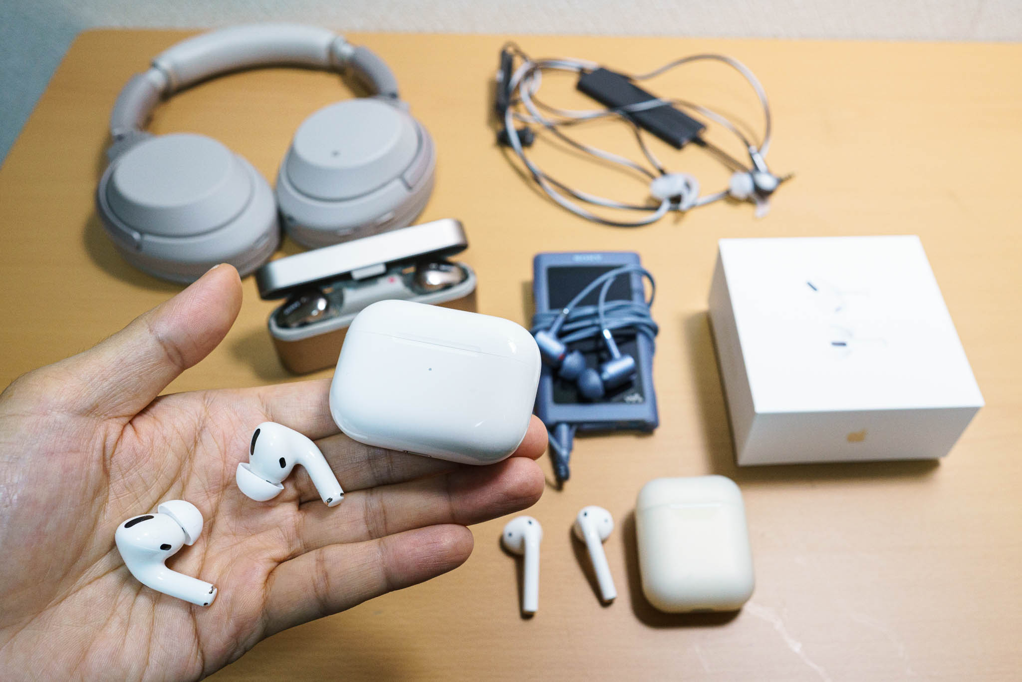 airpods pro vs bose qc20
