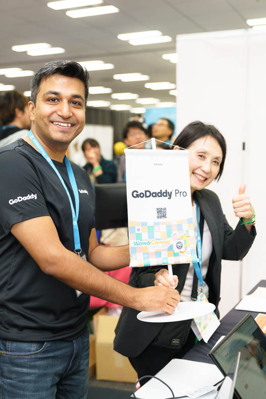 WordCamp Tokyo 2019: 企業ブース: GoDaddy
